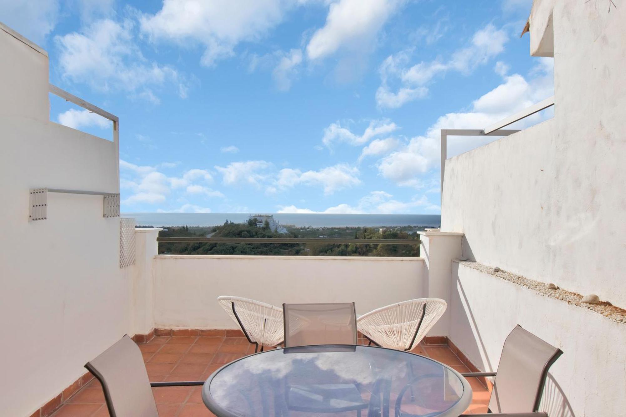 Duplex Estilo Boho Con Increible Terraza Y Vistas Al Mar En Estepona - Las Abejeras 609 Apartment Exterior photo
